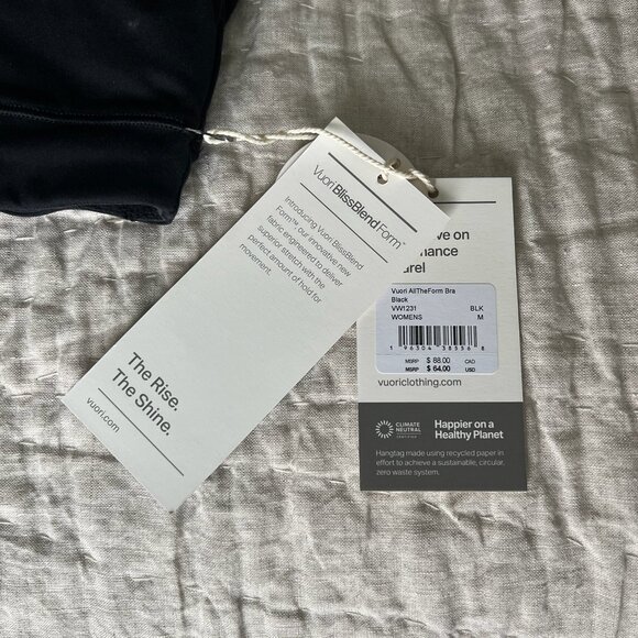 Vuori AllTheForm™ Bra - Picture 6 of 6